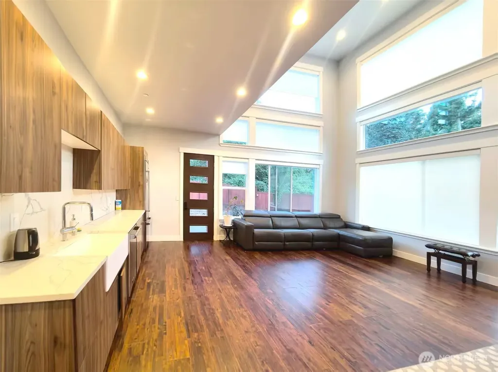 3621 Lincoln Avenue NE Renton WA 98056