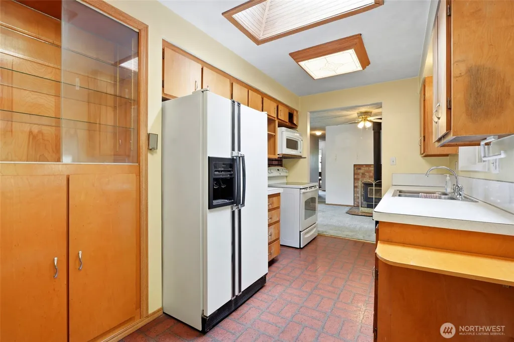 205 N 21st Avenue Kelso WA 98626