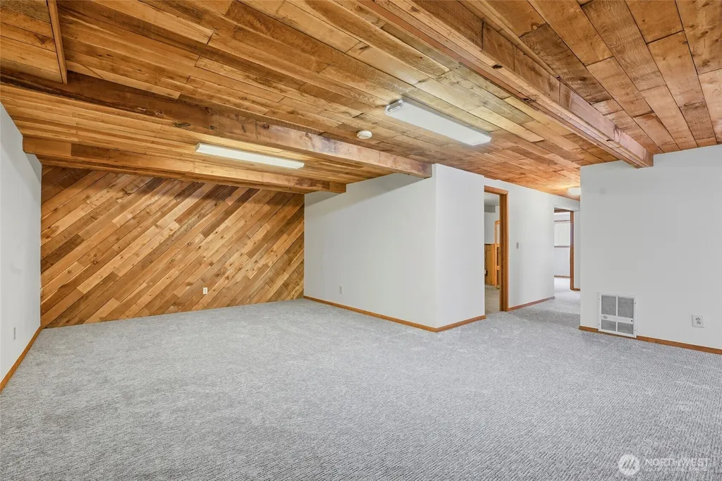 205 N 21st Avenue Kelso WA 98626