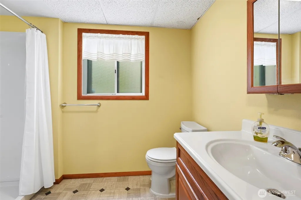 205 N 21st Avenue Kelso WA 98626