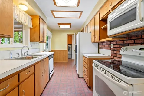 205 N 21st Avenue Kelso WA 98626