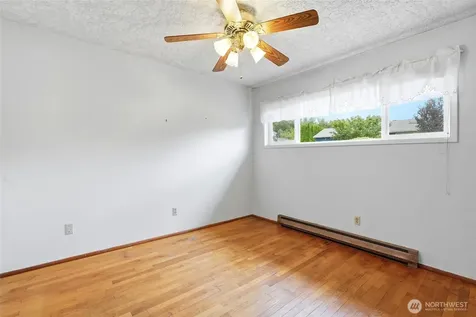 205 N 21st Avenue Kelso WA 98626