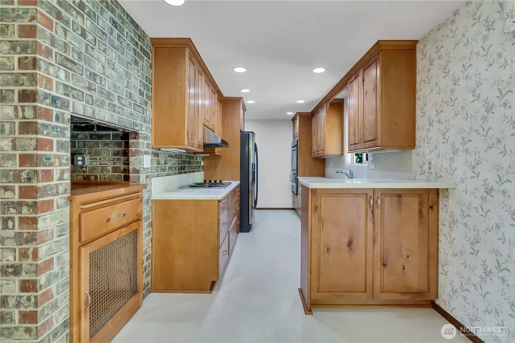 3221 57th Street E Tacoma WA 98443