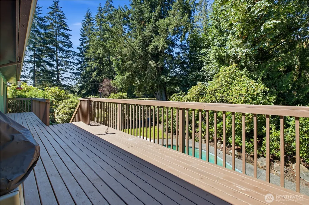 3221 57th Street E Tacoma WA 98443