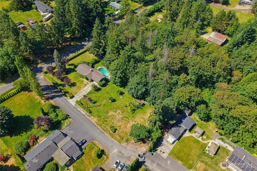 3221 57th Street E Tacoma WA 98443