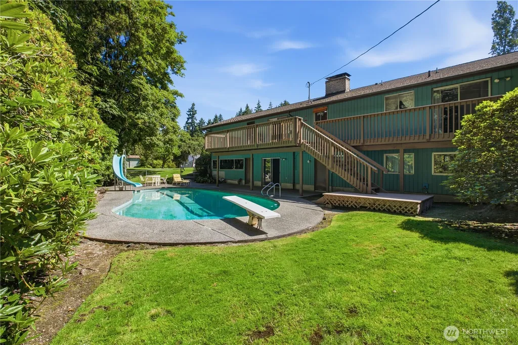3221 57th Street E Tacoma WA 98443