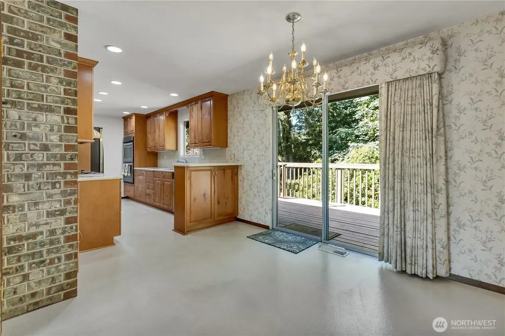 3221 57th Street E Tacoma WA 98443