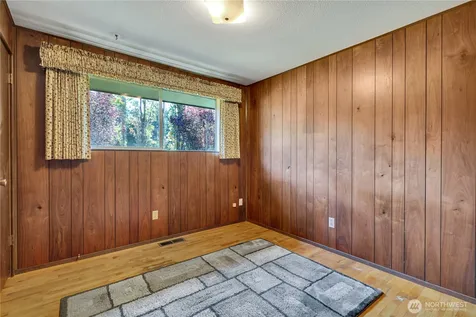 3221 57th Street E Tacoma WA 98443