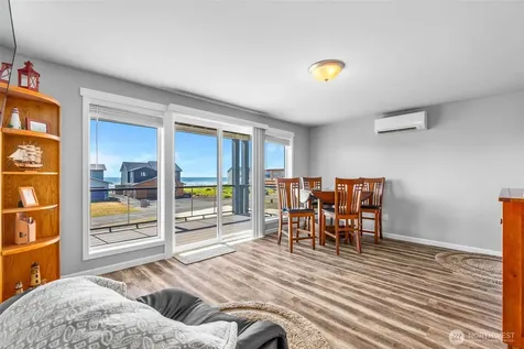 412 Dune Crest Drive Westport WA 98595