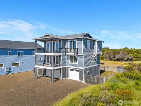 412 Dune Crest Drive Westport WA 98595