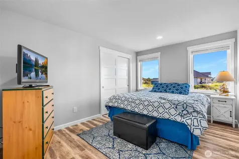412 Dune Crest Drive Westport WA 98595