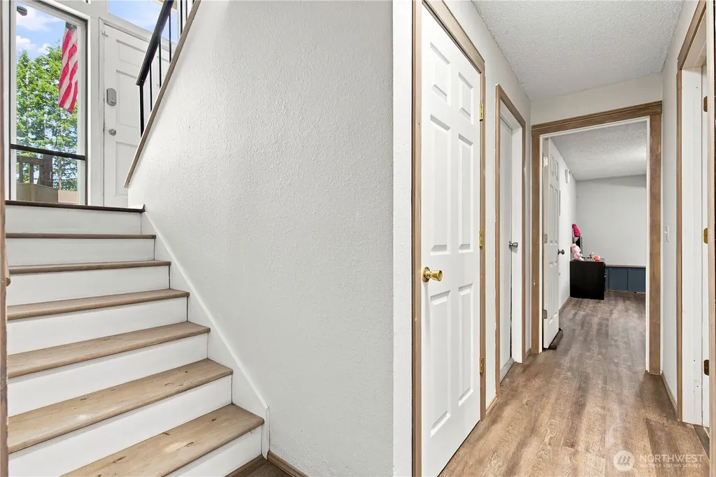 3366 SE Summer Place Port Orchard WA 98366