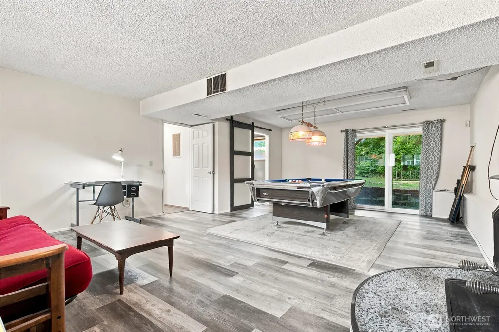 3366 SE Summer Place Port Orchard WA 98366