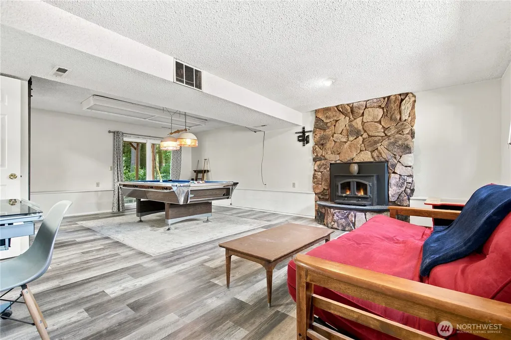 3366 SE Summer Place Port Orchard WA 98366