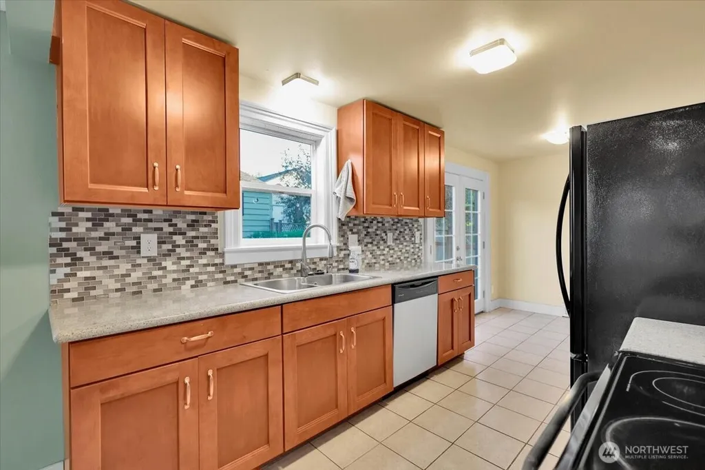 4124 6th Avenue Tacoma WA 98406