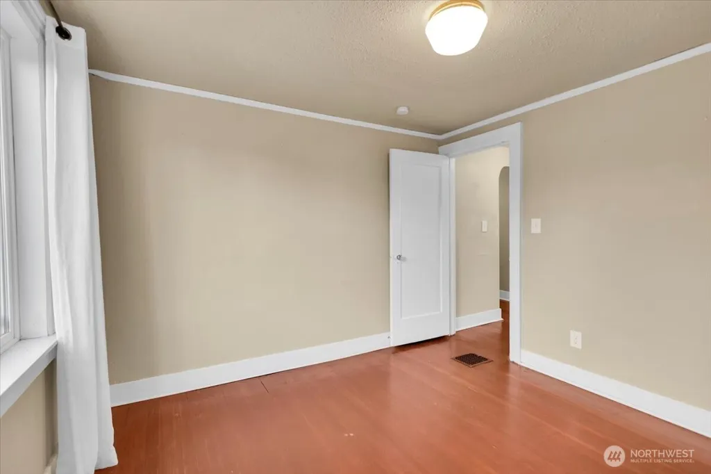 4124 6th Avenue Tacoma WA 98406