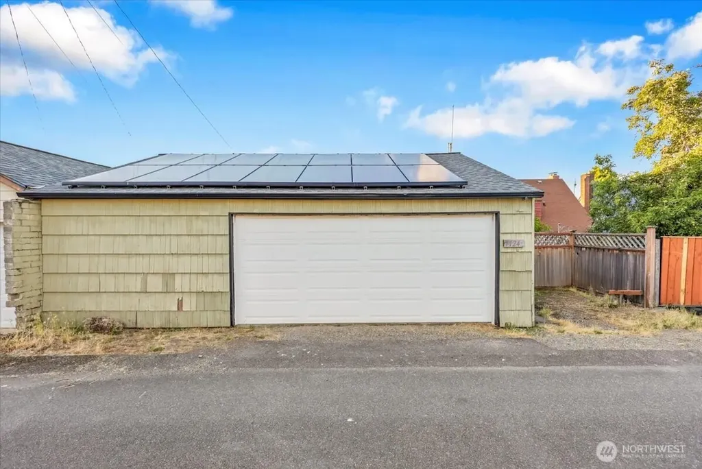 4124 6th Avenue Tacoma WA 98406