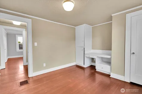 4124 6th Avenue Tacoma WA 98406