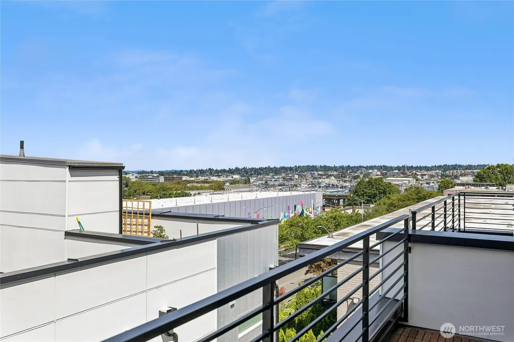 3416 15th Ave W Seattle WA 98119