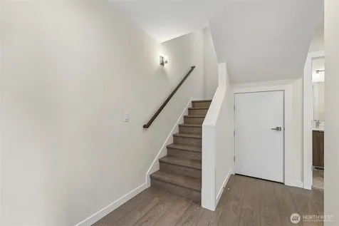 3416 15th Ave W Seattle WA 98119