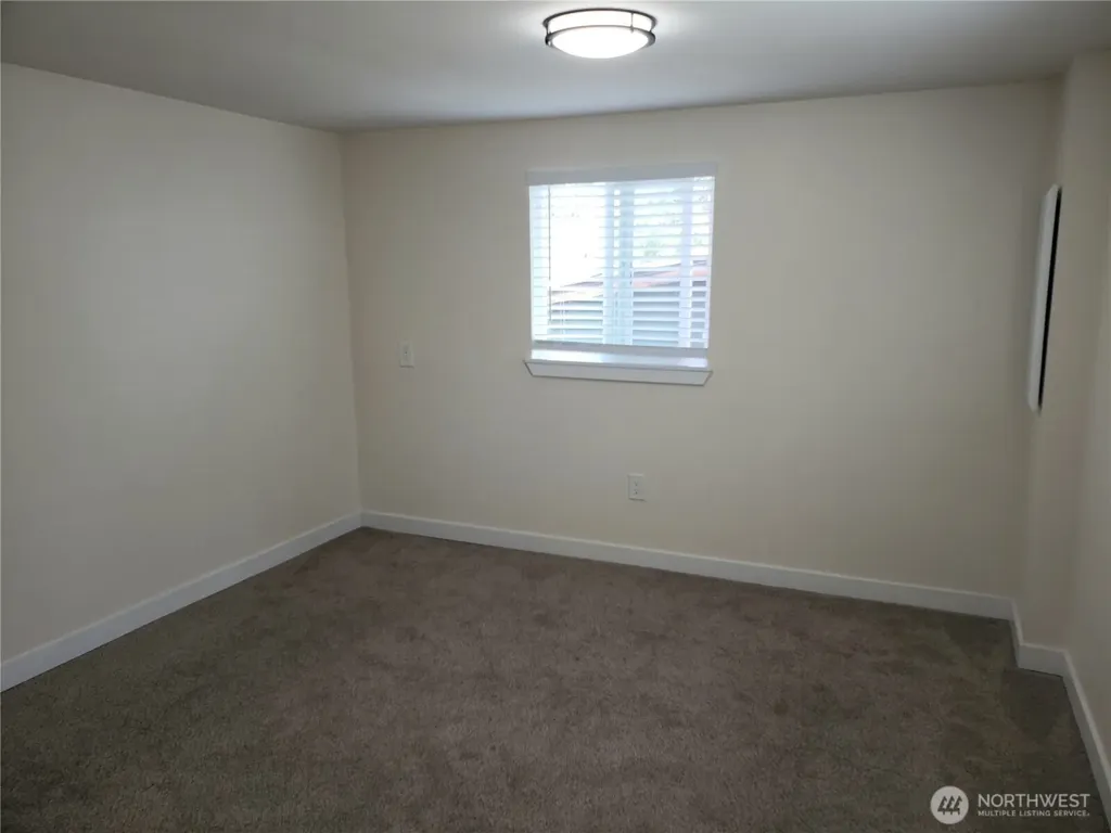 31108 3rd Avenue Black Diamond WA 98010