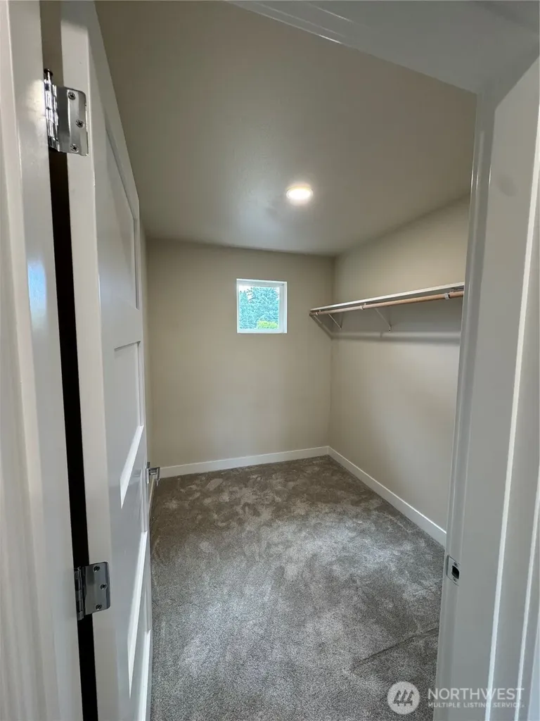 9614 48th Drive NE Marysville WA 98270