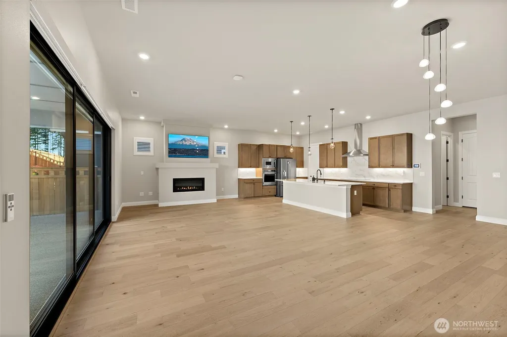 14816 206th Avenue E Bonney Lake WA 98391