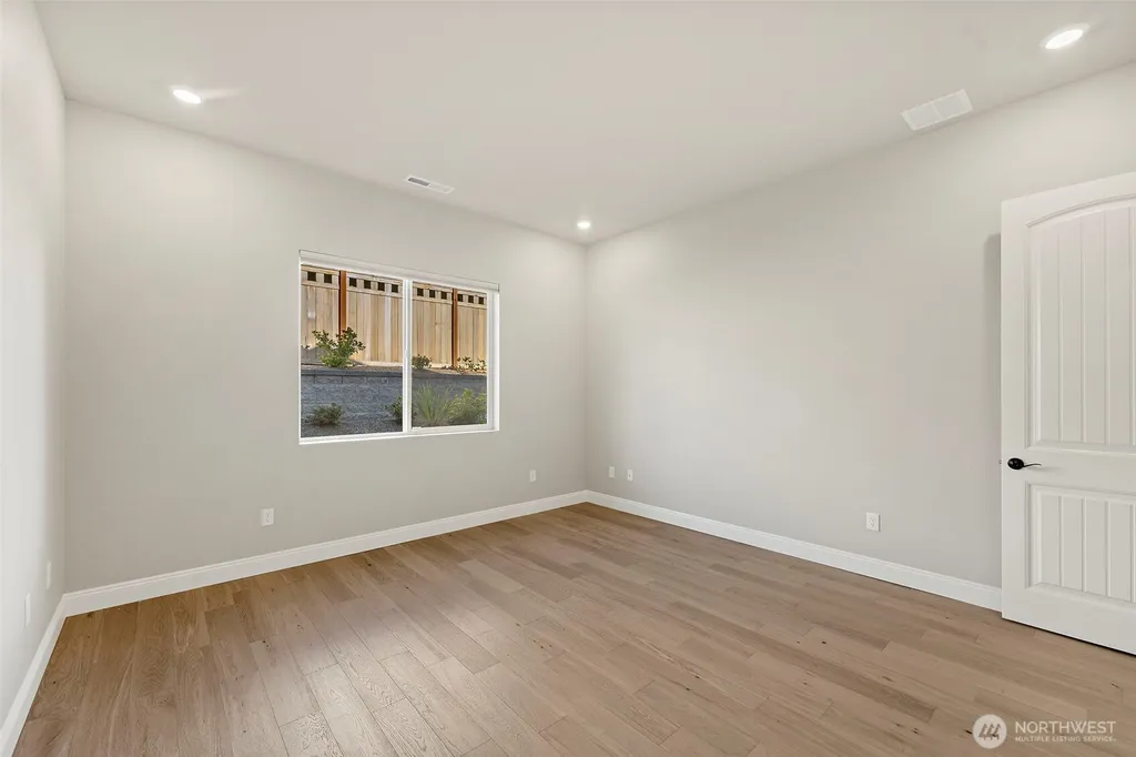 14816 206th Avenue E Bonney Lake WA 98391