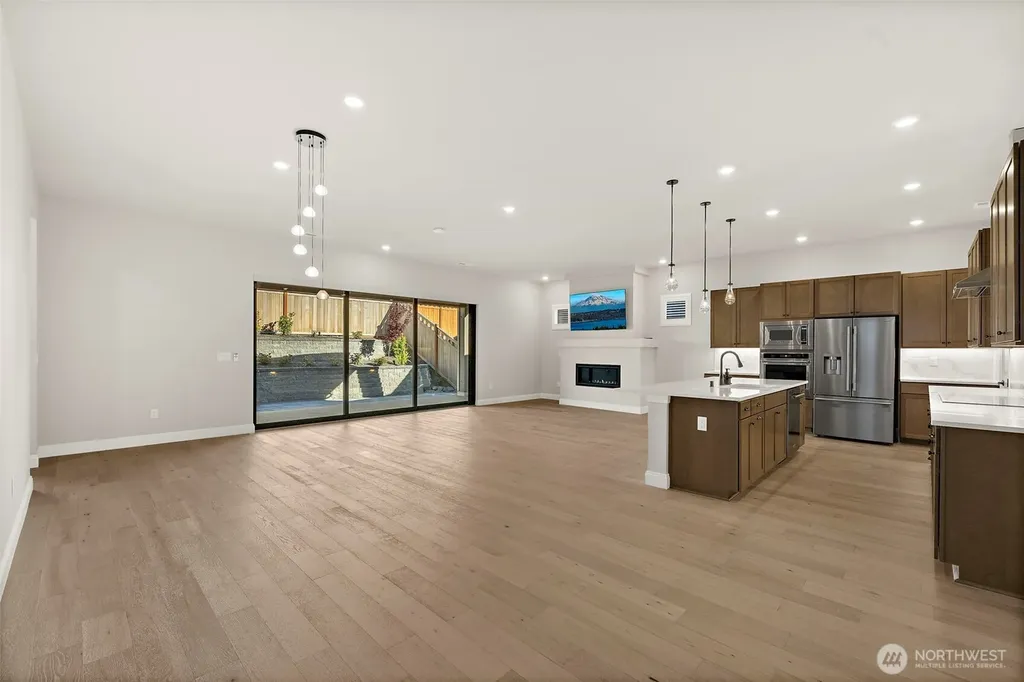 14816 206th Avenue E Bonney Lake WA 98391
