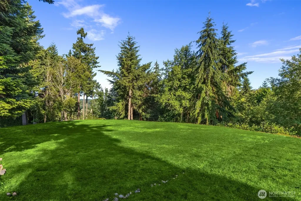 5250 NE See Forever Lane Poulsbo WA 98370