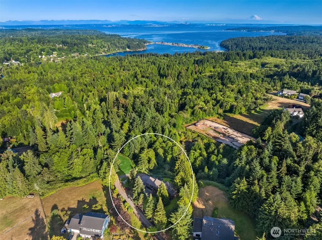 5250 NE See Forever Lane Poulsbo WA 98370
