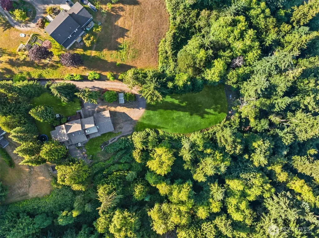 5250 NE See Forever Lane Poulsbo WA 98370