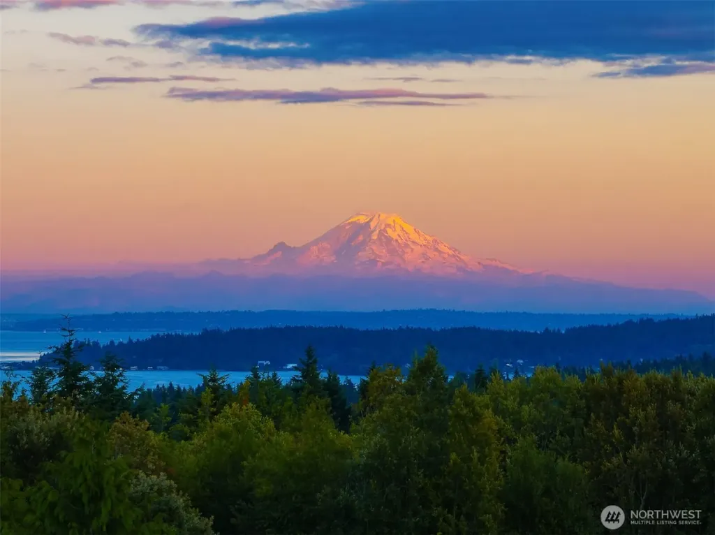 5250 NE See Forever Lane Poulsbo WA 98370