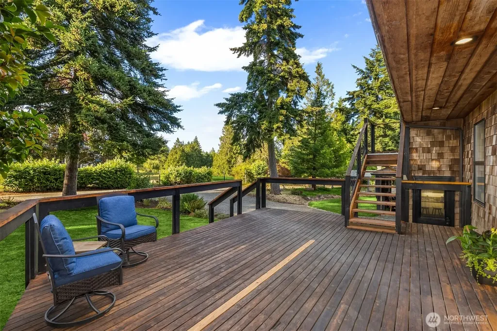 5250 NE See Forever Lane Poulsbo WA 98370