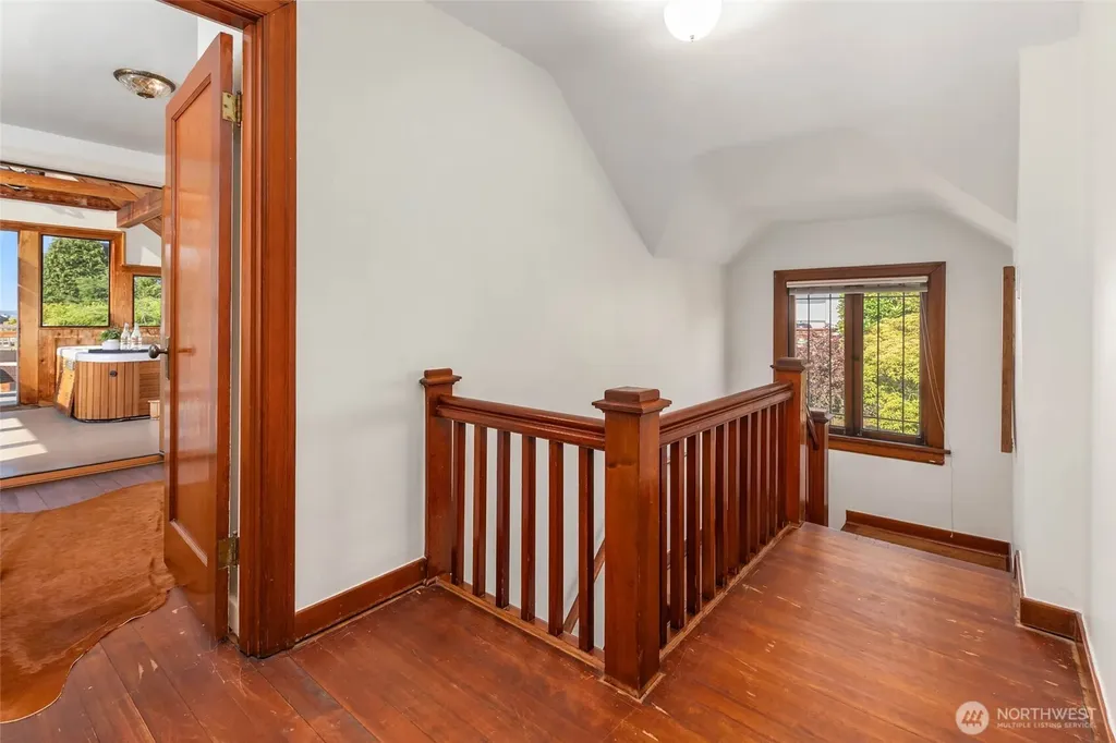 2342 NW 98th Street Seattle WA 98117