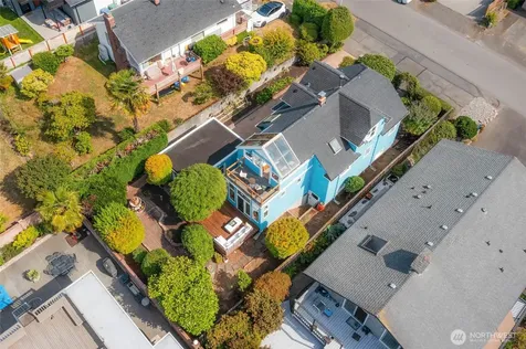2342 NW 98th Street Seattle WA 98117