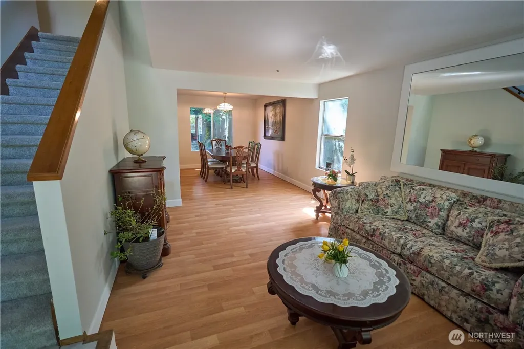 22023 SE 266th Place Maple Valley WA 98038