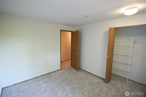 22023 SE 266th Place Maple Valley WA 98038