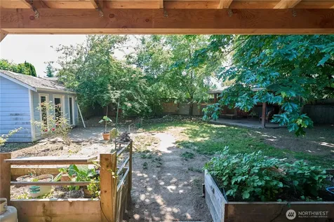 22023 SE 266th Place Maple Valley WA 98038