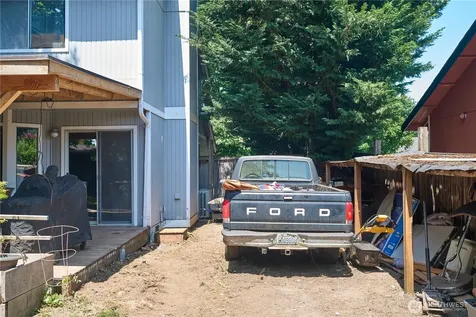 22023 SE 266th Place Maple Valley WA 98038