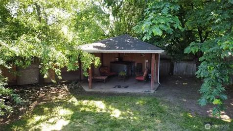 22023 SE 266th Place Maple Valley WA 98038