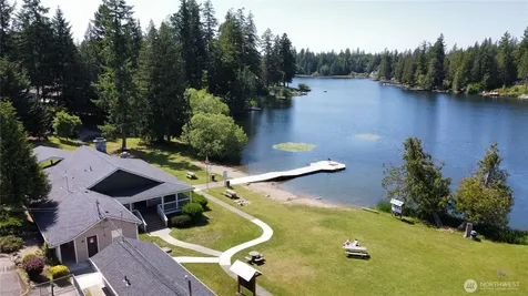 22023 SE 266th Place Maple Valley WA 98038