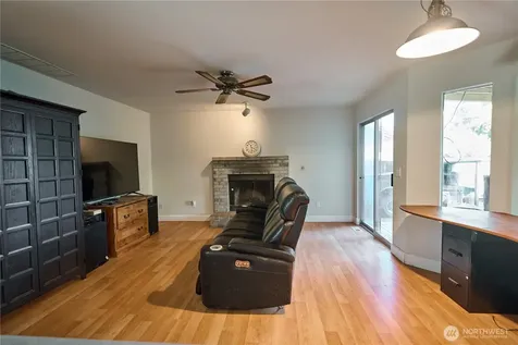 22023 SE 266th Place Maple Valley WA 98038