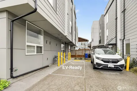 945 NW 56th Street Seattle WA 98107