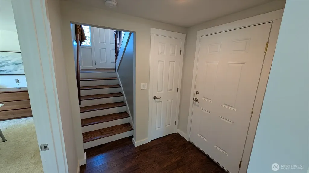 21020 98th Avenue S Kent WA 98031