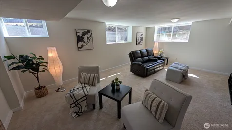 21020 98th Avenue S Kent WA 98031