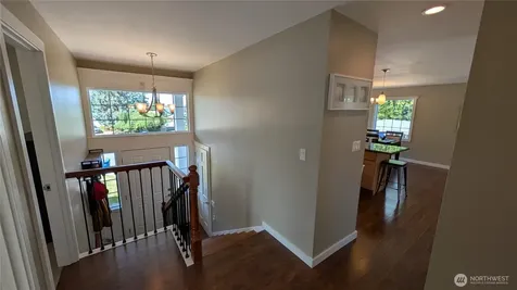 21020 98th Avenue S Kent WA 98031