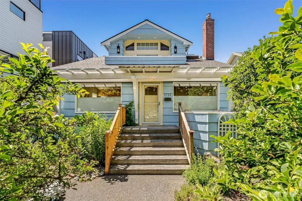 2763 59th Avenue SW Seattle WA 98116