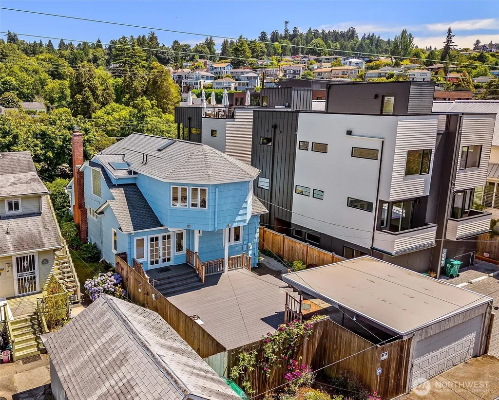 2763 59th Avenue SW Seattle WA 98116