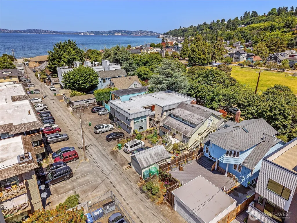 2763 59th Avenue SW Seattle WA 98116